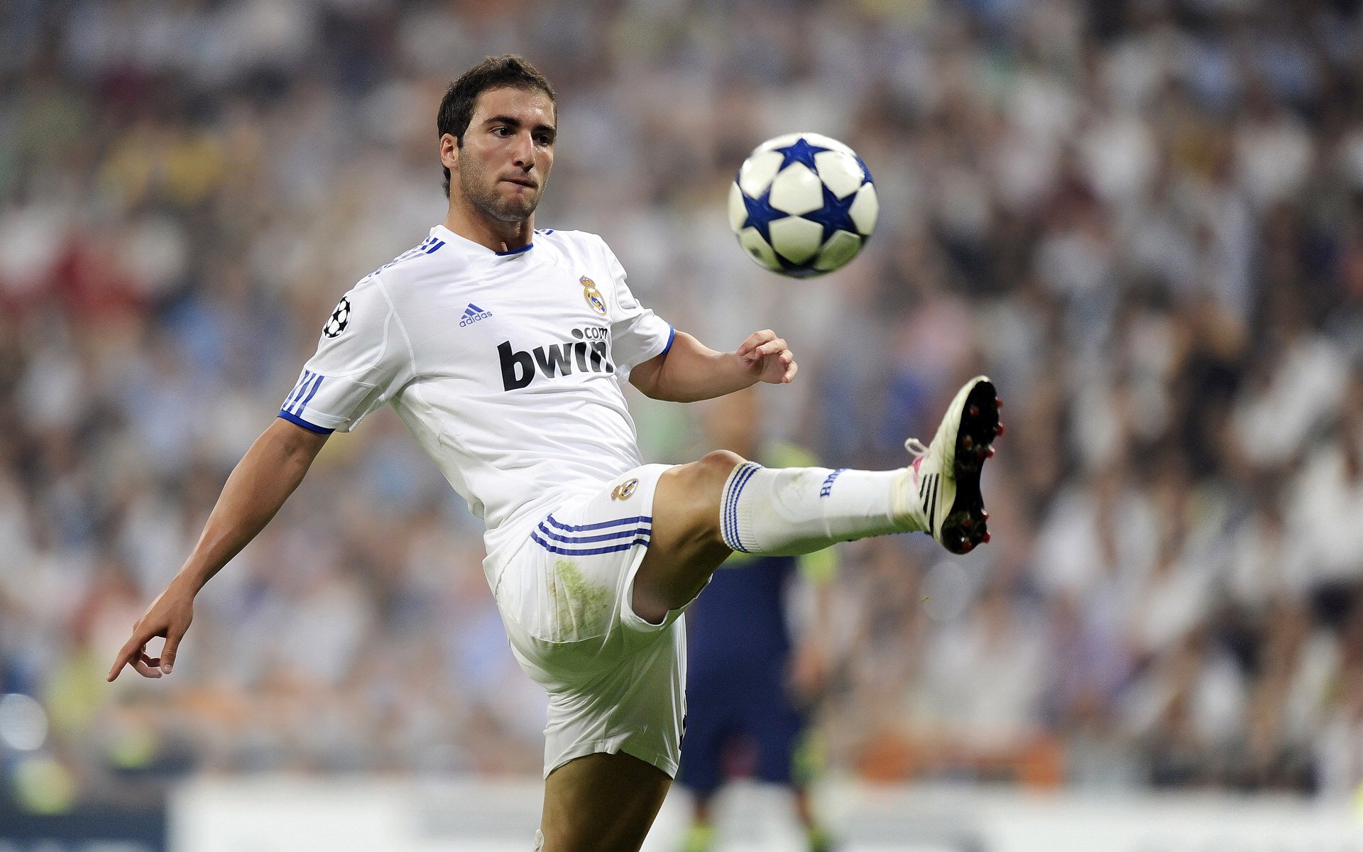 穆里尼奥赛后怒斥裁判不公,穆里尼奥赛后采访