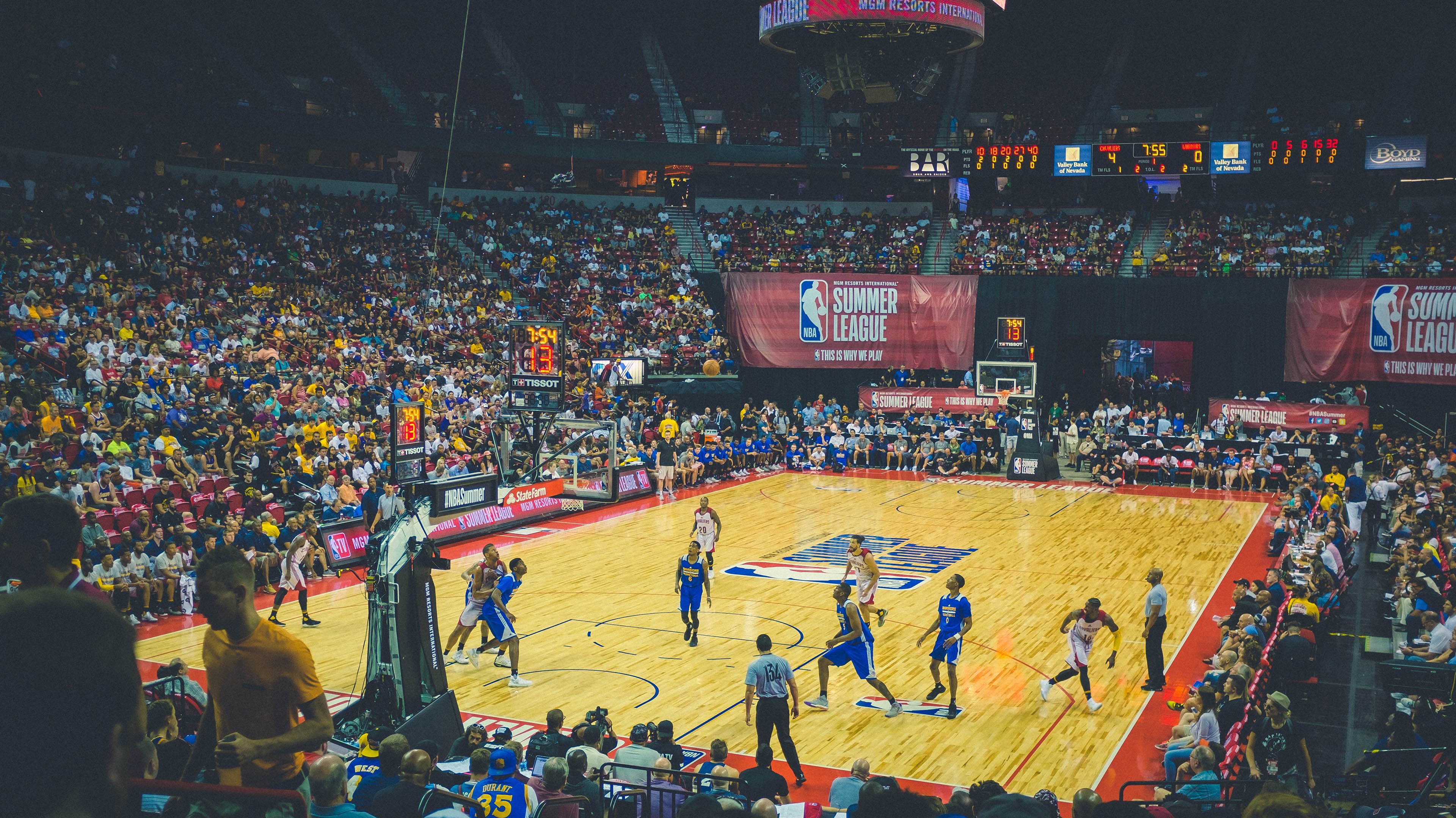 西甲闪耀全场：全方位的个人技能展示，西甲最强