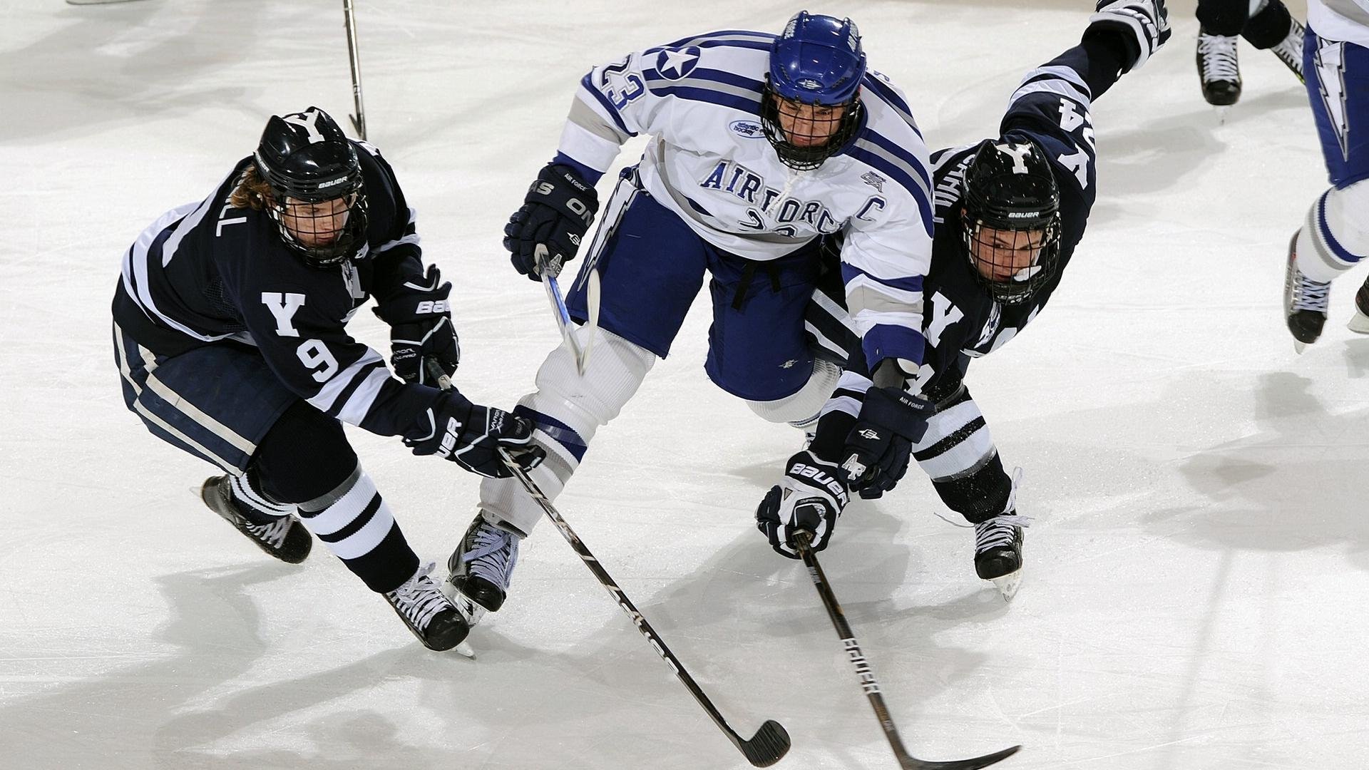 鹈鹕重演绝杀好戏英格拉姆终场压哨得手，鹈鹕计划为英格拉姆提供一份大合同