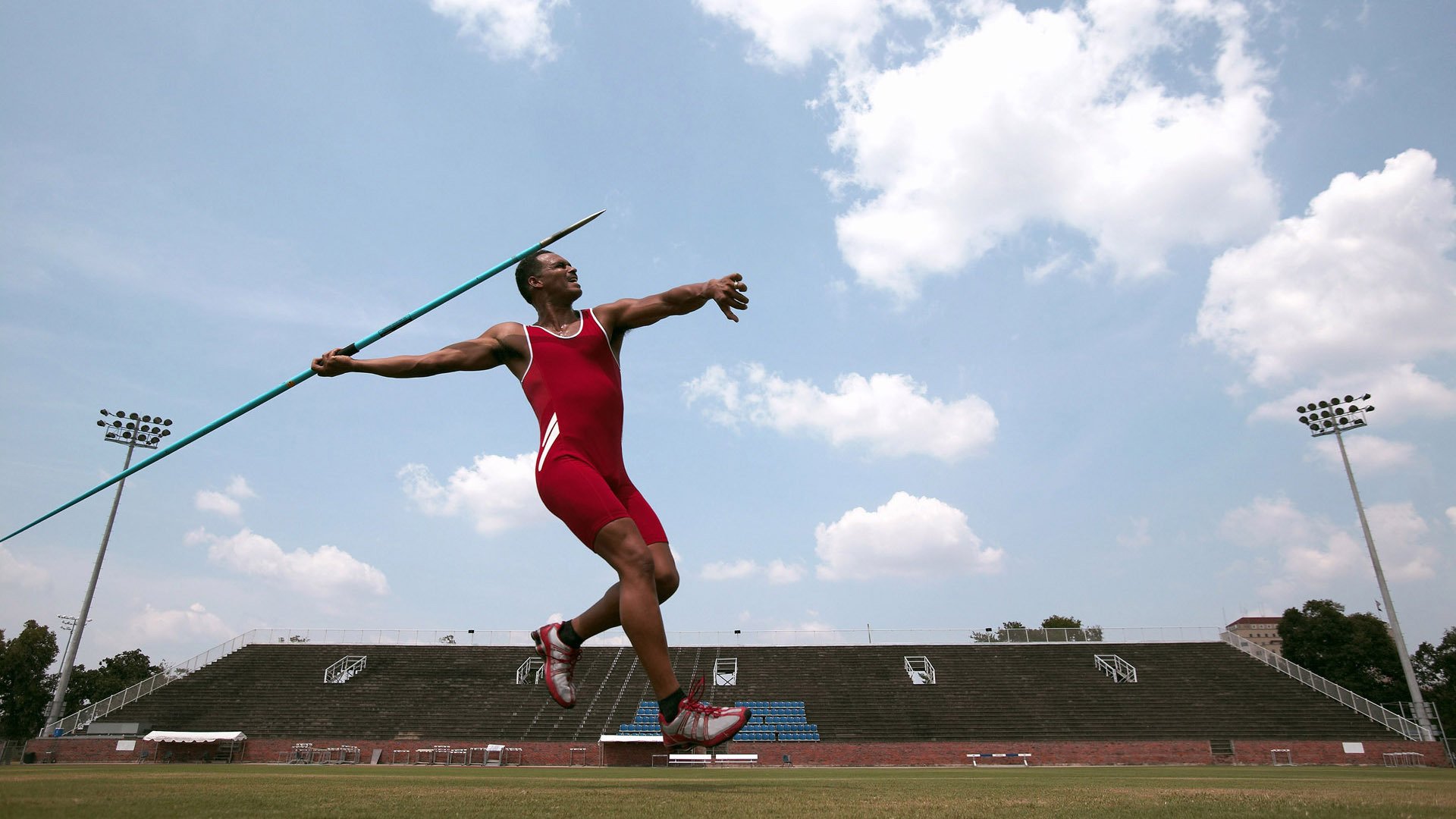 国家体育局公布年度业绩报告 发展目标清晰，国家体育总局支出
